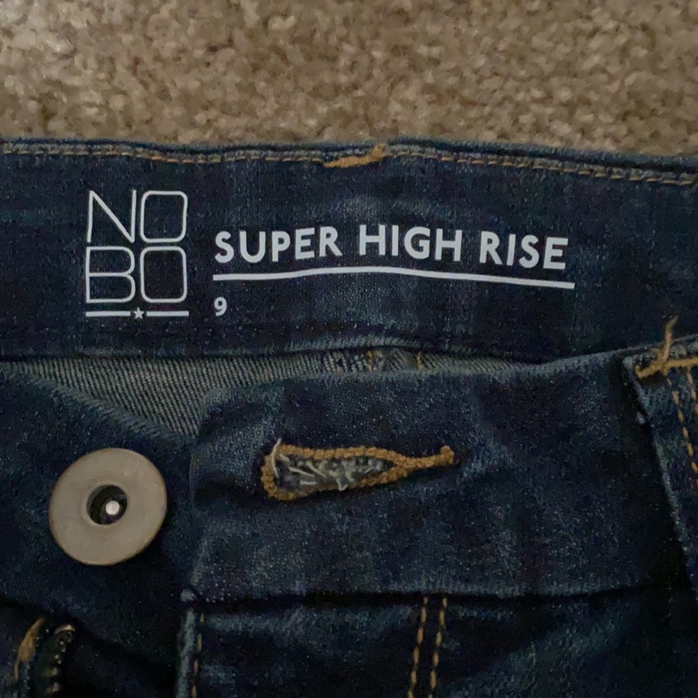 Jeans - Picture 2 of 3
